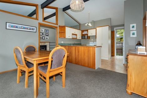 Photo of property in 7 Penwood Street, Russley, Christchurch, 8042