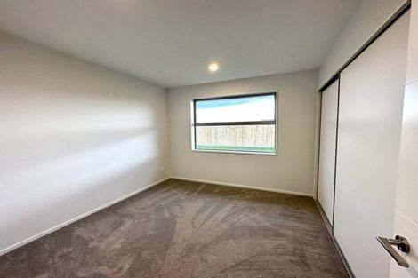 Photo of property in 5 Salkeld Place, Woodend, 7610