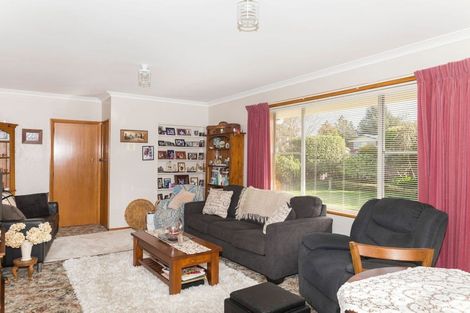 Photo of property in 30 Guy Street, Dannevirke, 4930