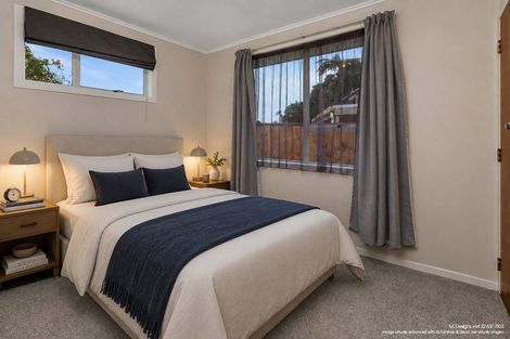 Photo of property in 10 Gannet Place, One Tree Point, 0118
