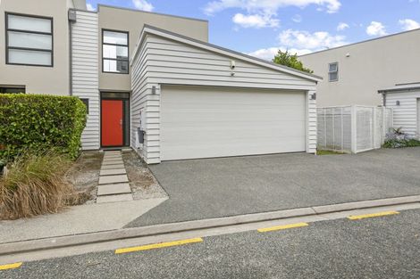 Photo of property in 4/40 Scarlet Oak Drive, Schnapper Rock, Auckland, 0632