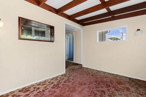 Photo of property in 6 Henui Street, Strandon, New Plymouth, 4312