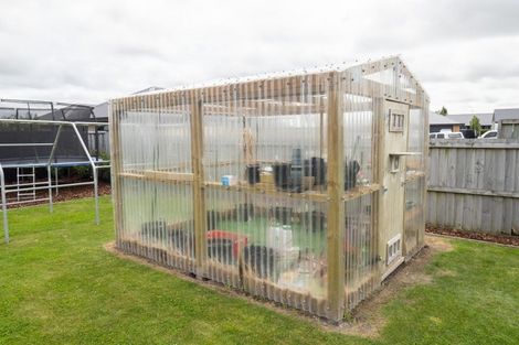 Photo of property in 5 Roxburgh Place, Tinwald, Ashburton, 7700