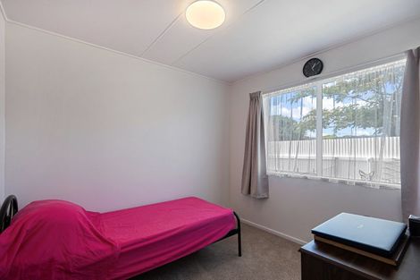Photo of property in 12 Stuckey Street, Levin, 5510