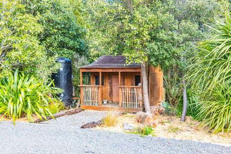 Photo of property in 653 No 3 Line, Okoia, Whanganui, 4582