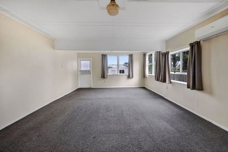 Photo of property in 4 Middlesex Street, Patea, 4520