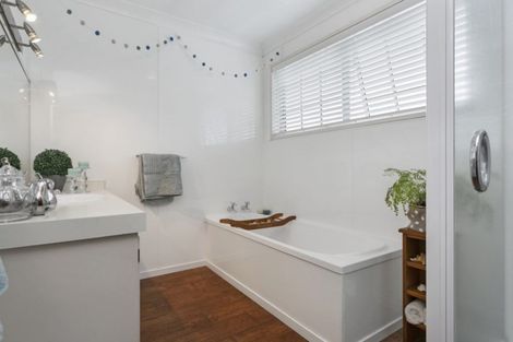 Photo of property in 57 Wordsworth Street, Leamington, Cambridge, 3432