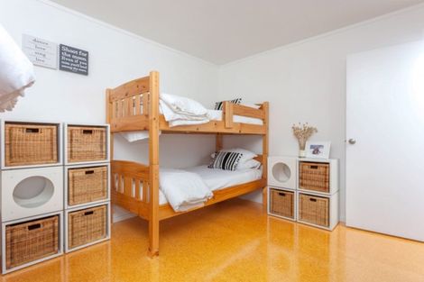 Photo of property in 150 Ocean Beach Road, Tairua, 3508