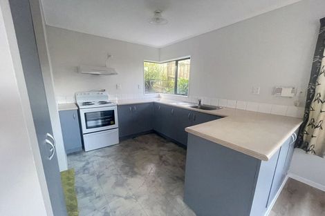 Photo of property in 63a Harmel Road, Glendene, Auckland, 0602