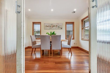 Photo of property in 53 Braid Road, St Andrews, Hamilton, 3200