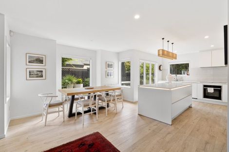 Photo of property in 120 Springfield Road, St Albans, Christchurch, 8014