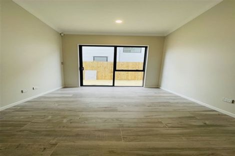 Photo of property in 111 Valderama Drive, Flat Bush, Auckland, 2019