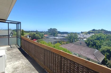 Photo of property in 12b Bronte Place, Whalers Gate, New Plymouth, 4310