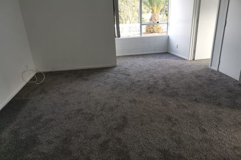 Photo of property in 1/11 Park Avenue, Northcote, Auckland, 0626