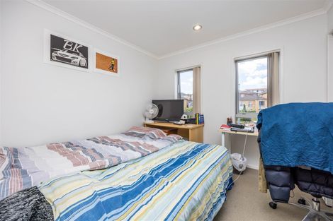 Photo of property in 83 Fields Parade, Oteha, Auckland, 0632