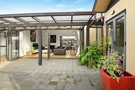 Photo of property in 164 Guys Road, East Tamaki, Auckland, 2013