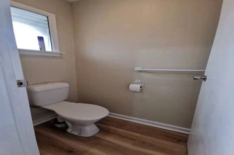 Photo of property in 36 Charlcott Street, Burnside, Christchurch, 8053