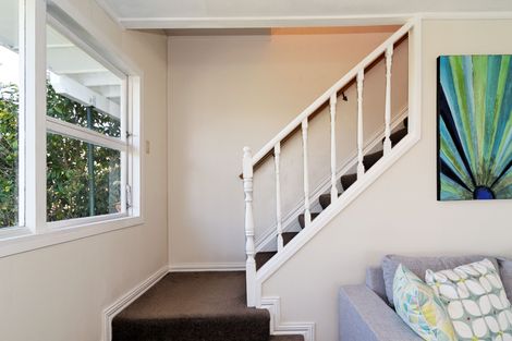 Photo of property in 10 Pasteur Place, New Windsor, Auckland, 0600