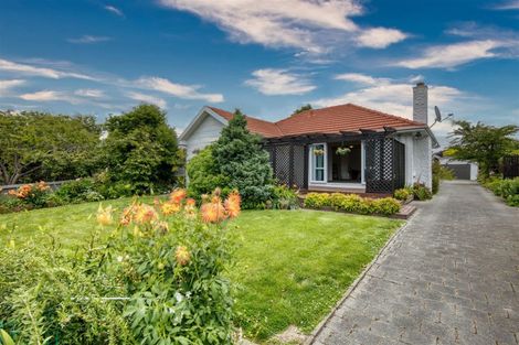 Photo of property in 19 Hounslow Street, Ilam, Christchurch, 8041