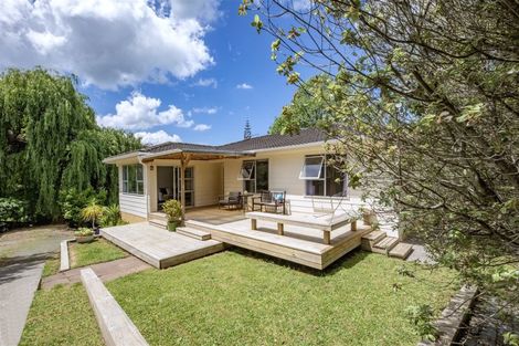 Photo of property in 36 Anich Road, Massey, Auckland, 0614