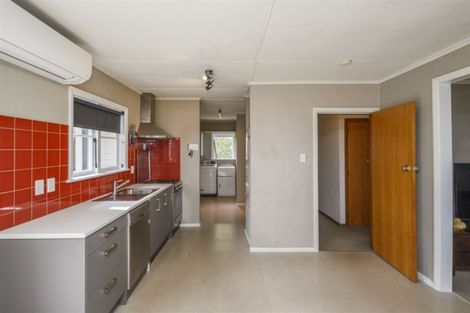 Photo of property in 11 Ngaire Street, Longburn, Palmerston North, 4412