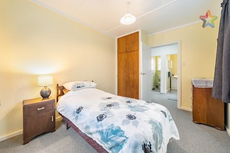 Photo of property in 38 Hunter Street, Taita, Lower Hutt, 5011