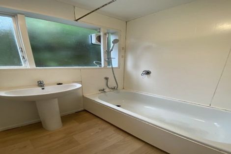 Photo of property in 64 Pembroke Road, Northland, Wellington, 6012