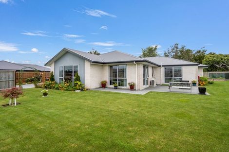 Photo of property in 23 Merino Crescent, Amberley, 7410