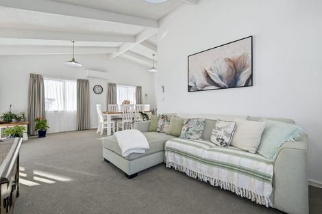 Photo of property in 59b Esmeralda Street, Welcome Bay, Tauranga, 3112