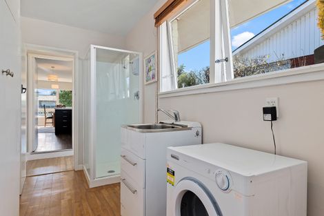 Photo of property in 1/19 Raxworthy Street, Ilam, Christchurch, 8041