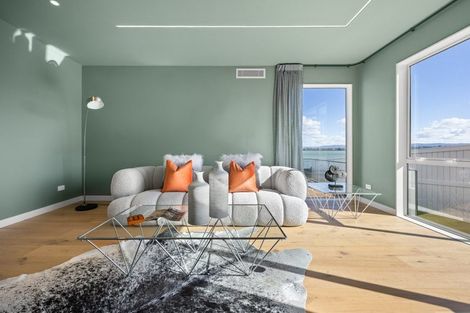 Photo of property in 4 Seawind Way, Hobsonville, Auckland, 0616