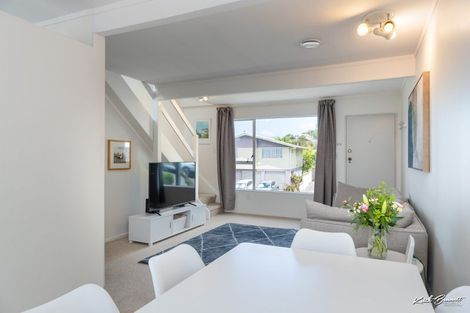 Photo of property in 26b Viewmont Drive, Harbour View, Lower Hutt, 5010