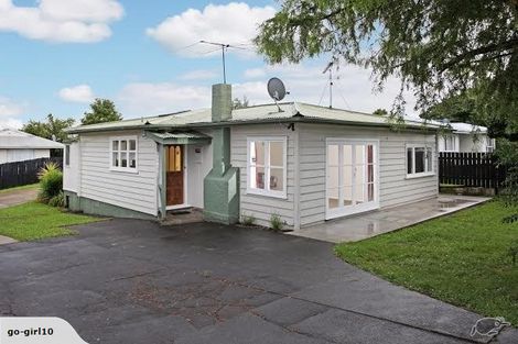 Photo of property in 90 Porchester Road, Papakura, 2110