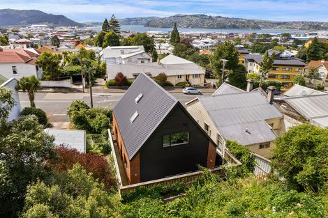 Photo of property in 87 Maitland Street, Dunedin Central, Dunedin, 9016