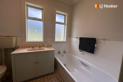 Photo of property in 28 Spottiswoode Street, Andersons Bay, Dunedin, 9013