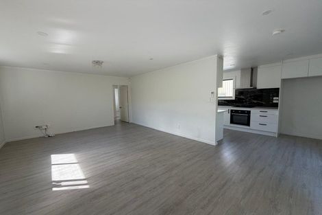 Photo of property in 4/5 Ingram Street, Papakura, 2110