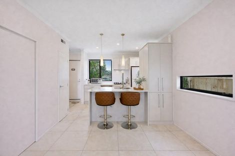 Photo of property in 10 Kamana Road, Flat Bush, Auckland, 2019