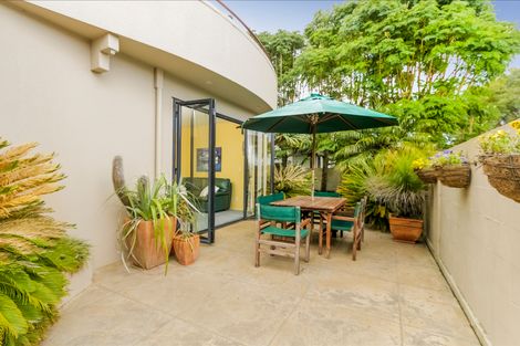 Photo of property in 123 Golf Road, Titirangi, Auckland, 0600