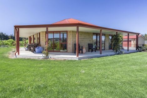 Photo of property in 33c Charles Street, Weston, Oamaru, 9401