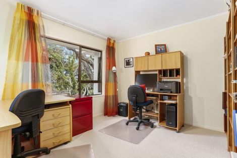 Photo of property in 26 Rock Isle Road, Torbay, Auckland, 0630