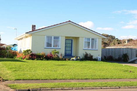 Photo of property in 35 Mayflower Close, Mangere East, Auckland, 2024