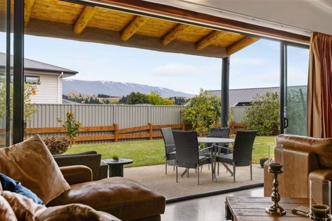 Photo of property in 11 Hortons Way, Cromwell, 9310