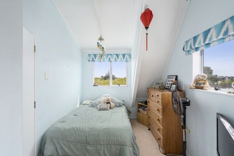 Photo of property in 17 Glamis Avenue, Bell Block, New Plymouth, 4312