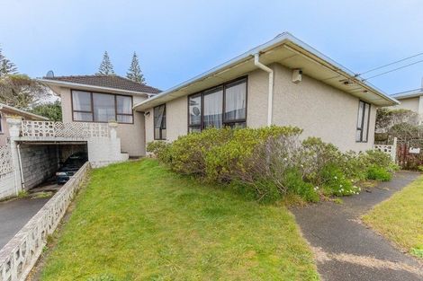 Photo of property in 76 Matai Street, Castlecliff, Whanganui, 4501