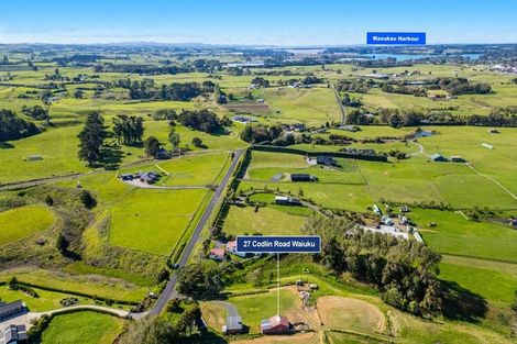 Photo of property in 133a3b The Strand, Wainuiomata, Lower Hutt, 5014