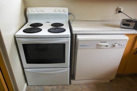 Photo of property in 81 Carrington Avenue, Silverdale, Hamilton, 3216