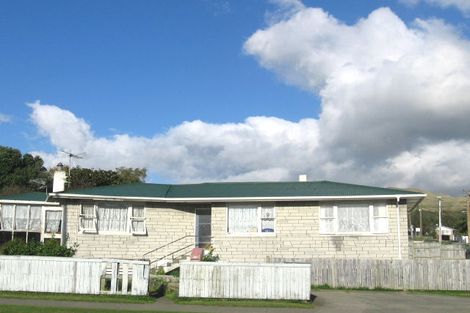 Photo of property in 34 Warspite Avenue, Cannons Creek, Porirua, 5024
