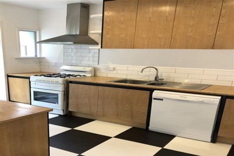 Photo of property in 4c Railway Street, Newmarket, Auckland, 1023