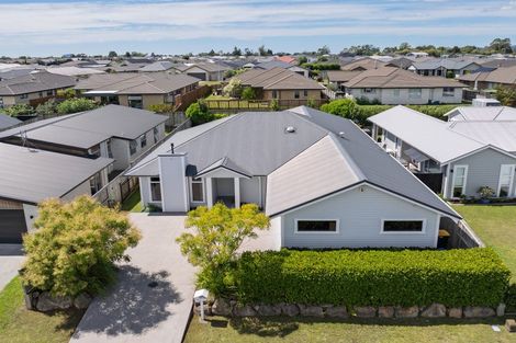 Photo of property in 19 Puhirake Crescent, Pyes Pa, Tauranga, 3112
