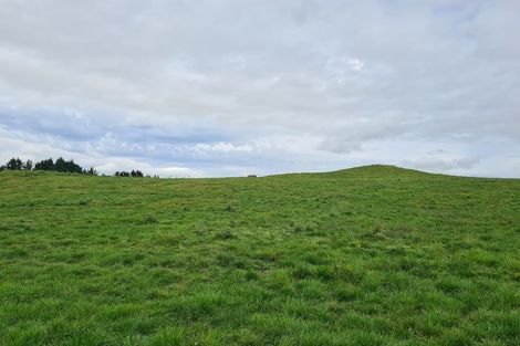 Photo of property in 2386 Tarata Road, Tarata, Inglewood, 4387